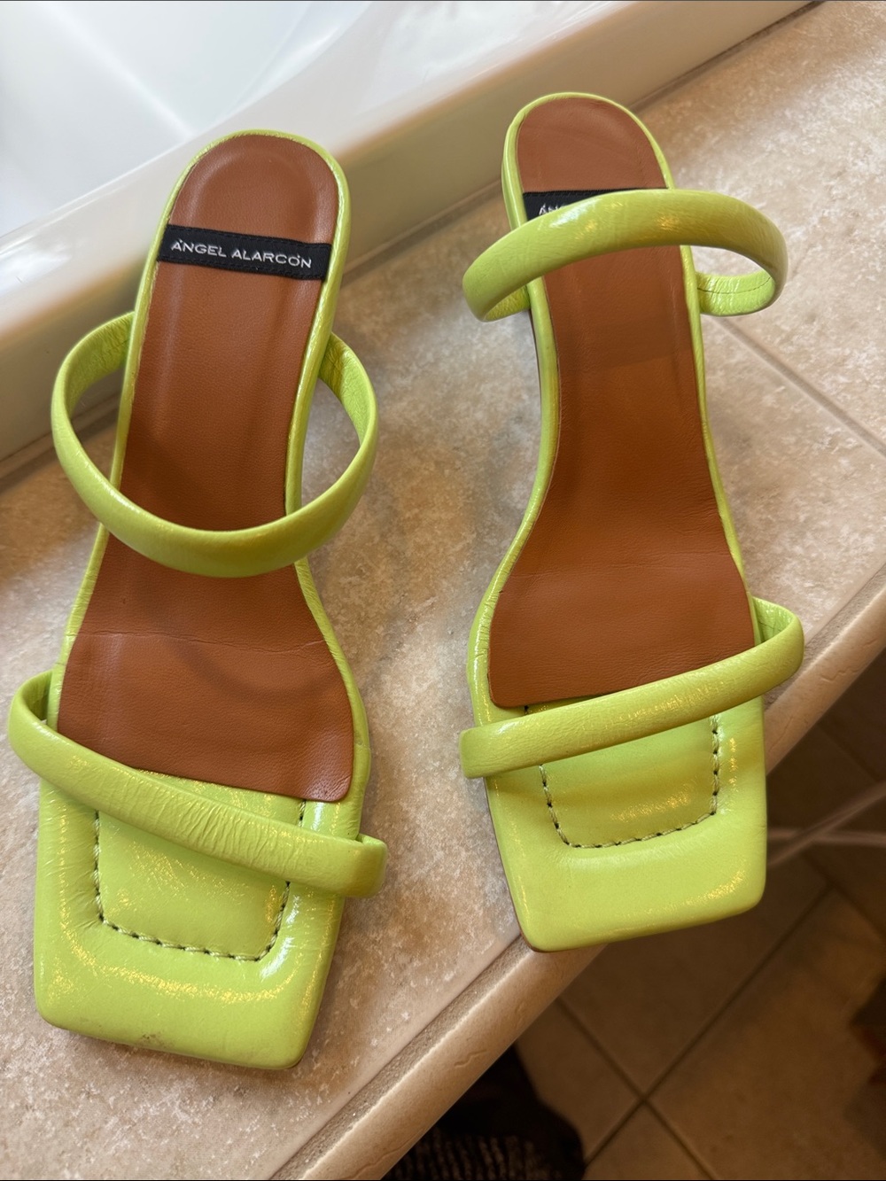 Ángel Alarcón Neon Green Square-Toe Slide Sandals